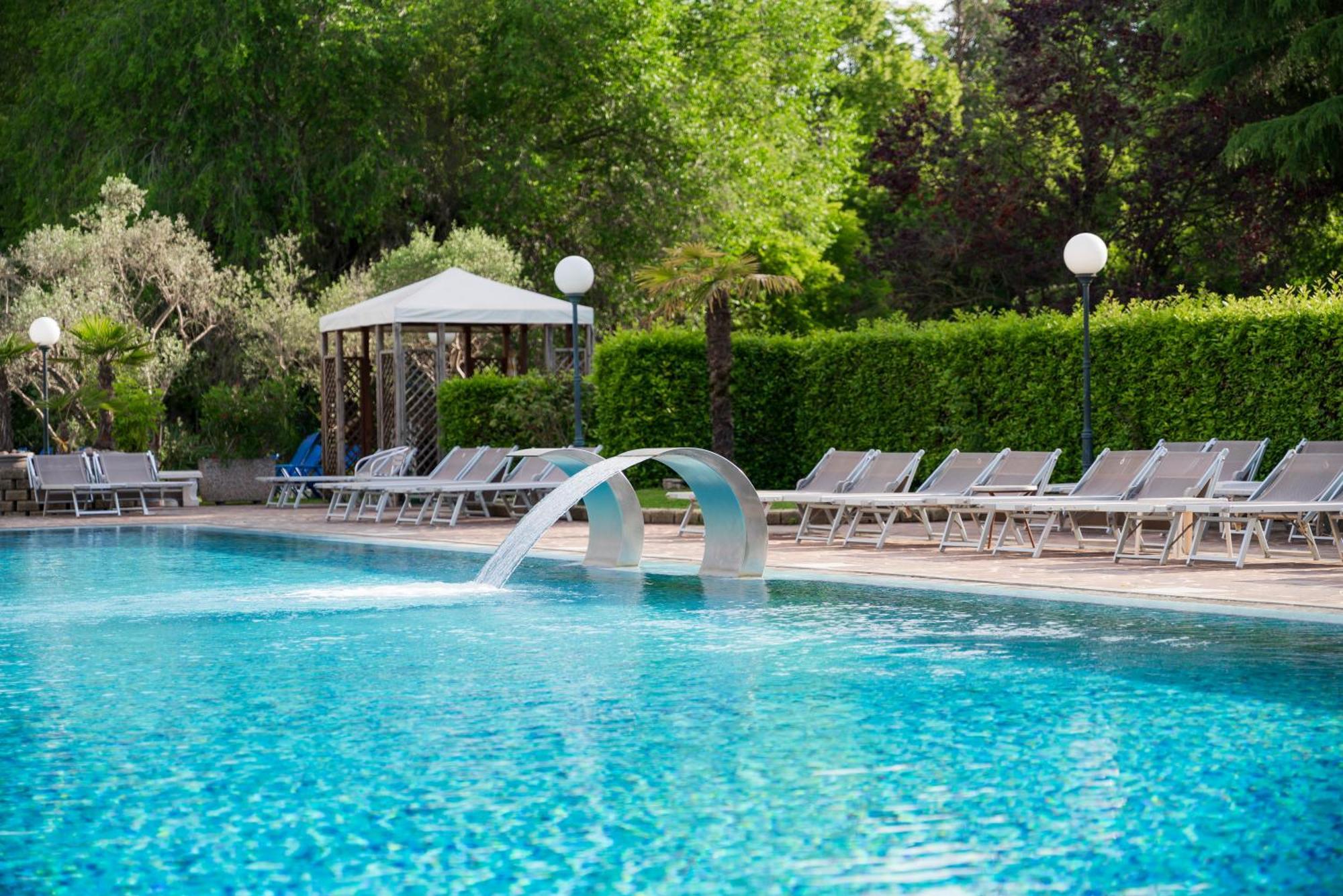 Hotel Petrarca Terme Montegrotto Terme Εξωτερικό φωτογραφία