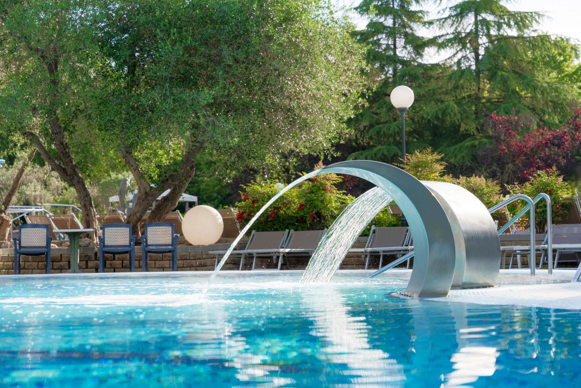 Hotel Petrarca Terme Montegrotto Terme Εξωτερικό φωτογραφία