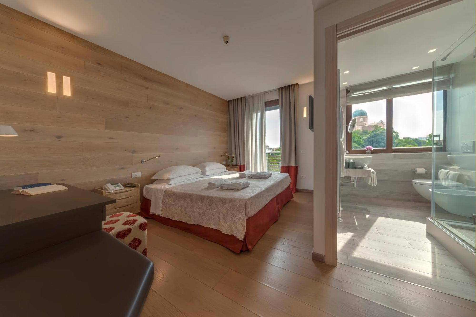 Hotel Petrarca Terme Montegrotto Terme Εξωτερικό φωτογραφία