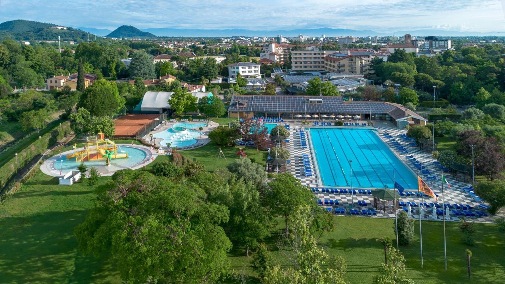 Hotel Petrarca Terme Montegrotto Terme Εξωτερικό φωτογραφία